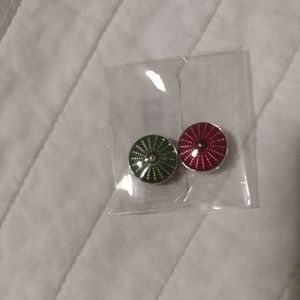 Magnolia and Vine Red and Green 12 mm mini snaps